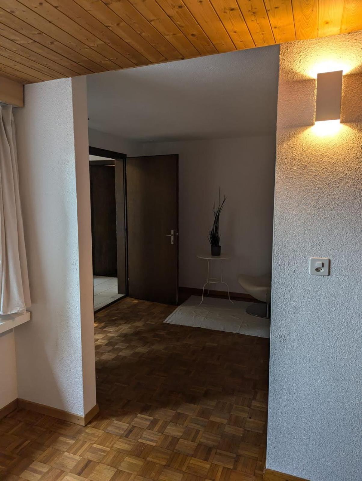 2.5 Zimmerwohnung, Pinut Trin Екстер'єр фото