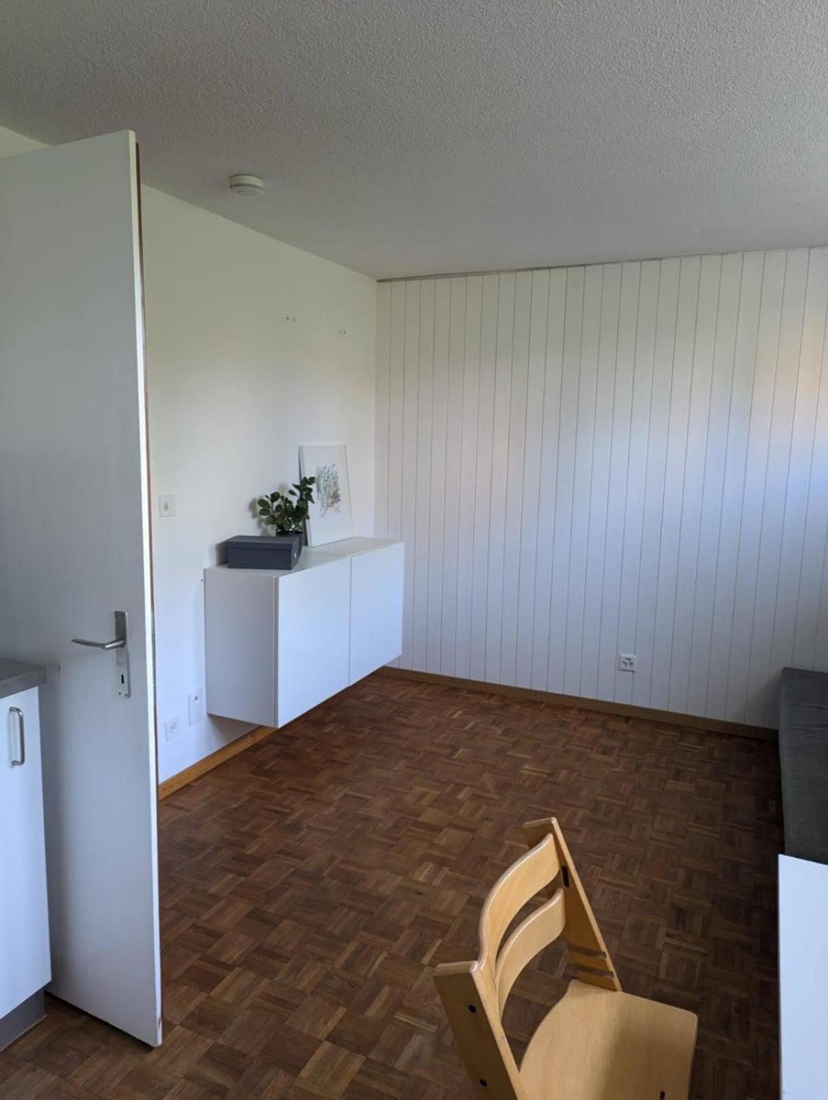 2.5 Zimmerwohnung, Pinut Trin Екстер'єр фото